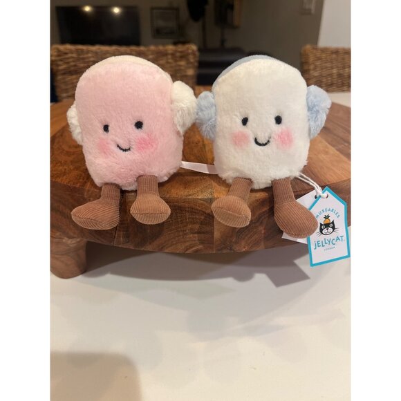 Jellycat Amuseables Toastie Pink & White Marshmallows Plush With Earmuffs For Ki - Picture 1 of 7